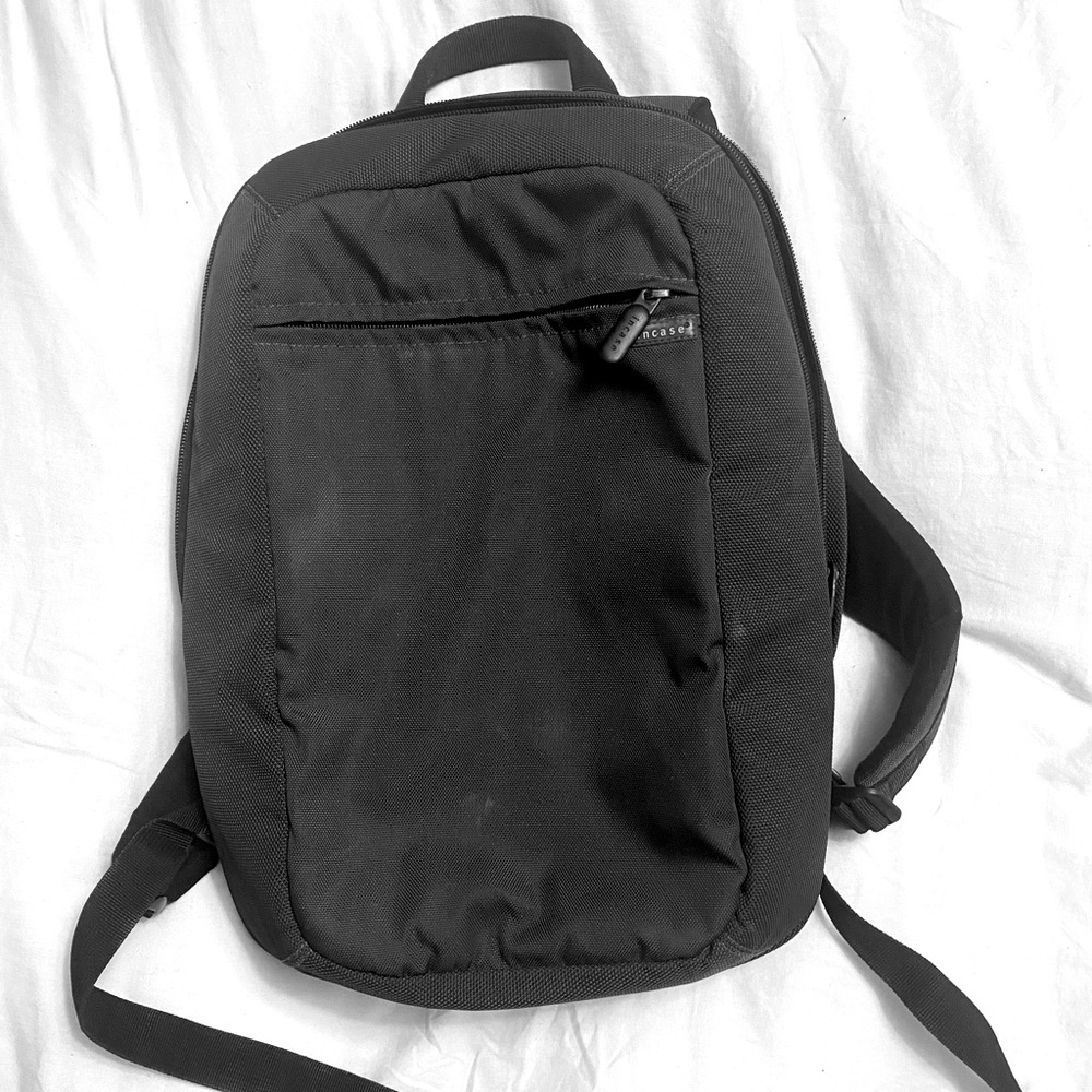 Incase brand laptop/ tech backpack, charcoal gray